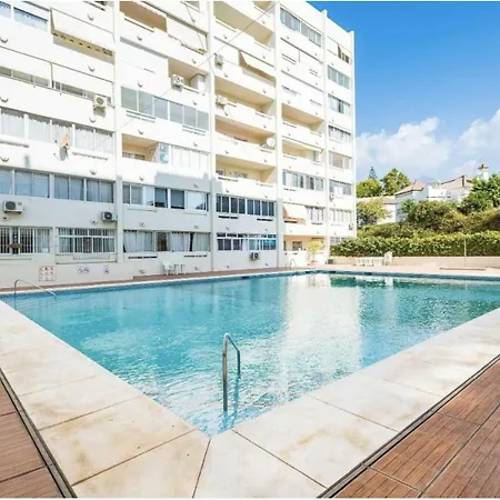 Centro Con Piscina